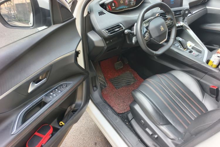 Used Peugeot 4008 2018 350THP Elite Edition Driver Seat