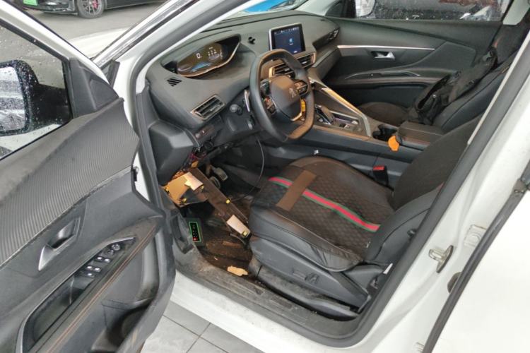 Used Peugeot 4008 2018 350THP Elite Edition Driver Seat