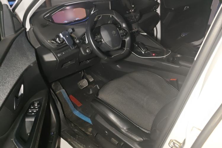 Used Peugeot 4008 2018 350THP Luxury Edition Driver Seat