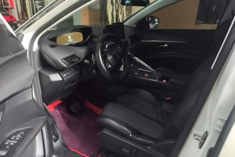 Used Peugeot 4008 2018 350THP Comfort Edition Driver Seat