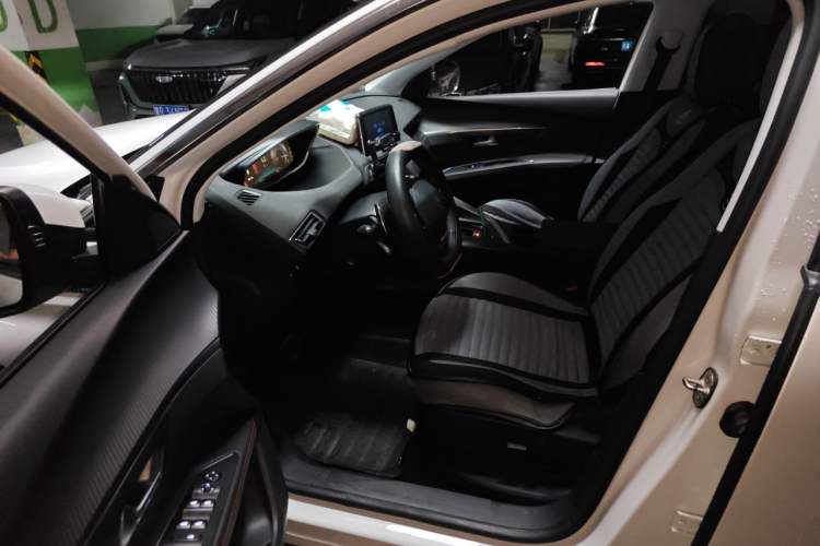 Used Peugeot 4008 2018 350THP Elite Edition Driver Seat