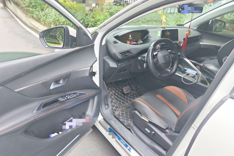 Used Peugeot 4008 2018 350THP Elite Edition Driver Seat