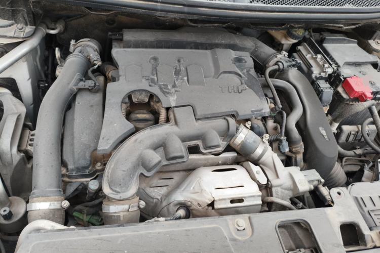 Used Peugeot 4008 2018 350THP Elite Edition Engine Bay