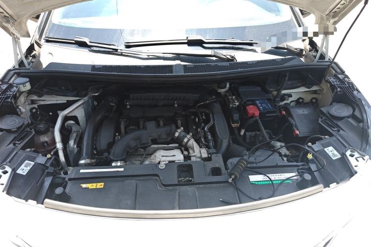 Used Peugeot 4008 2018 350THP Elite Edition Engine Bay