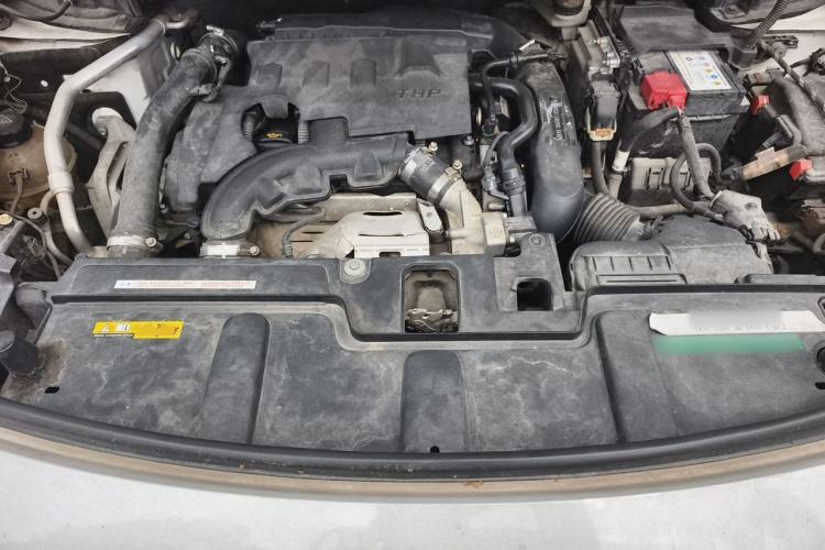 Used Peugeot 4008 2018 350THP Elite Edition Engine Bay