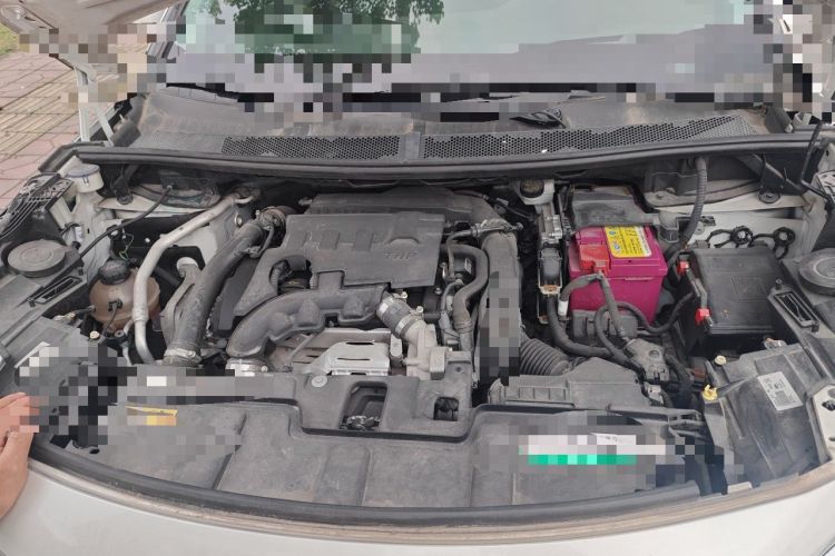 Used Peugeot 4008 2018 350THP Elite Edition Engine Bay