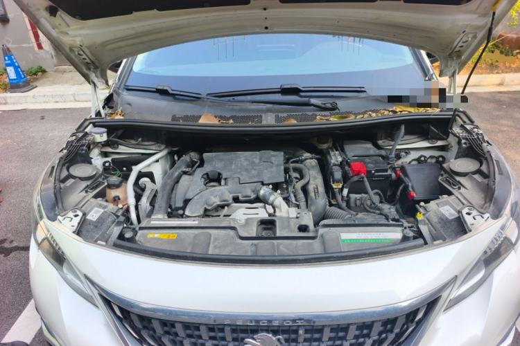 Used Peugeot 4008 2018 350THP Elite Edition Engine Bay