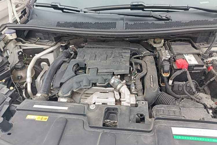 Used Peugeot 4008 2018 350THP Elite Edition Engine Bay