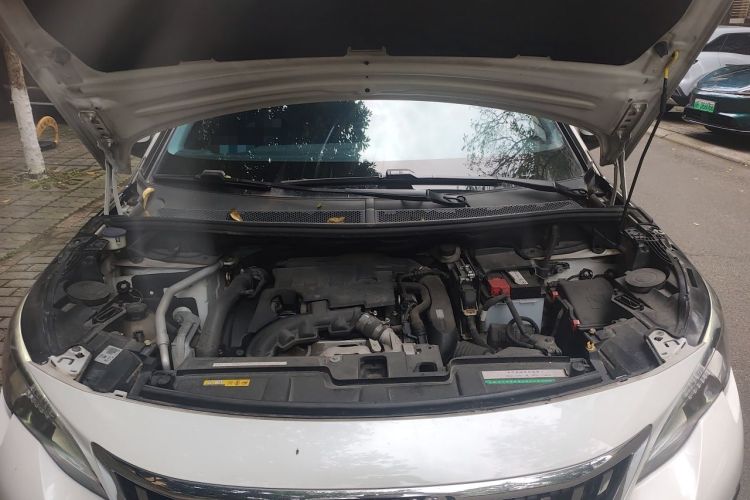 Used Peugeot 4008 2018 350THP Elite Edition Engine Bay