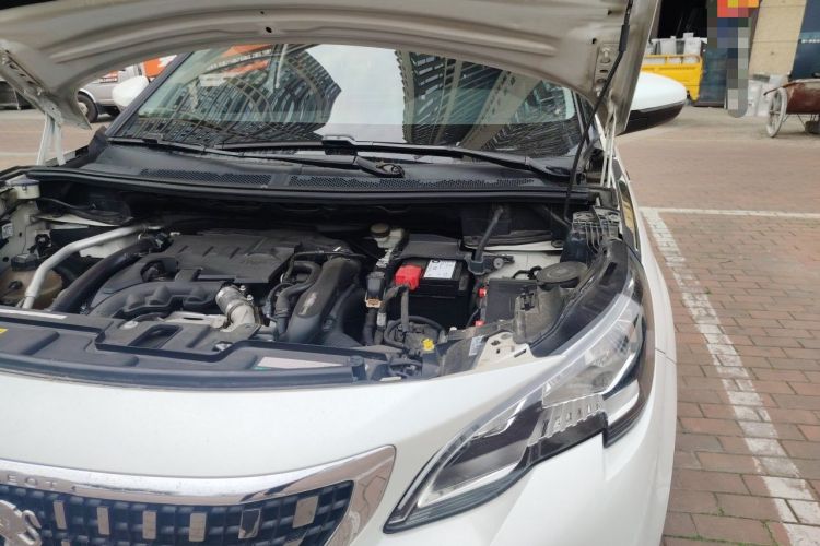 Used Peugeot 4008 2018 350THP Elite Edition Engine Bay Left