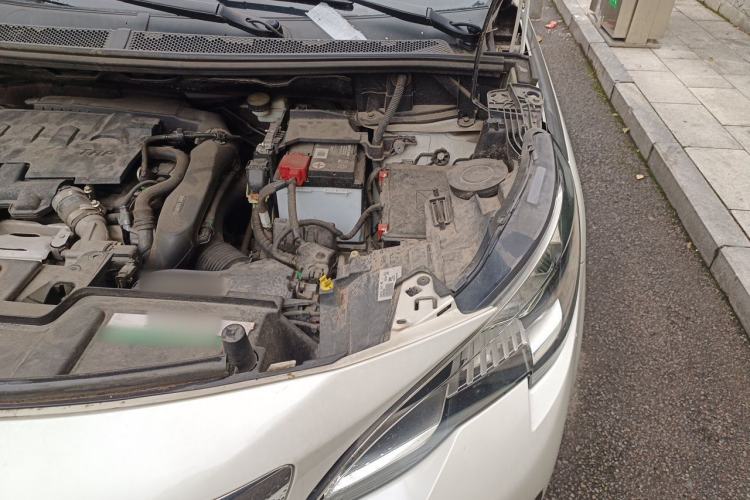 Used Peugeot 4008 2018 350THP Elite Edition Engine Bay Left