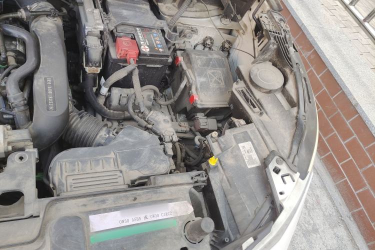 Used Peugeot 4008 2018 350THP Elite Edition Engine Bay Left