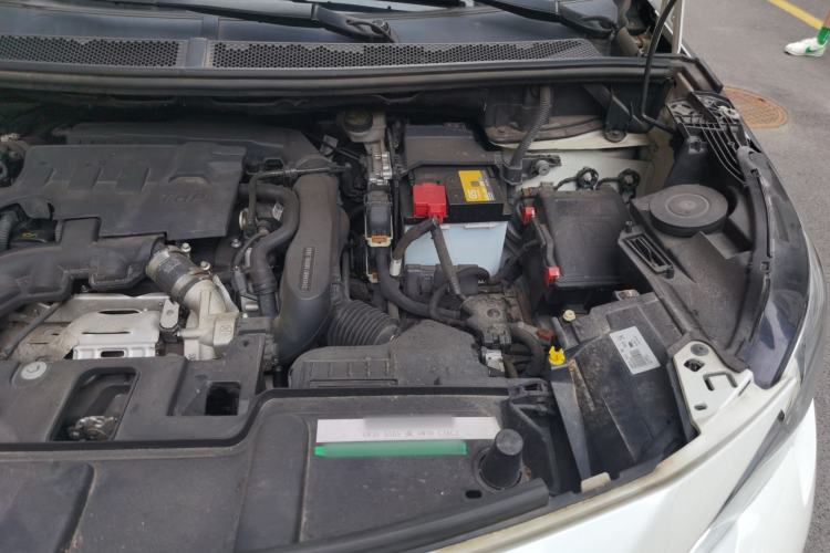 Used Peugeot 4008 2018 350THP Elite Edition Engine Bay Left