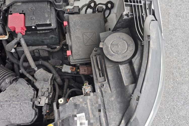 Used Peugeot 4008 2018 350THP Elite Edition Engine Bay Left