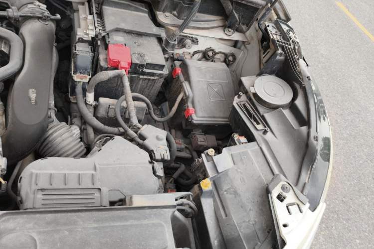 Used Peugeot 4008 2018 350THP Elite Edition Engine Bay Left