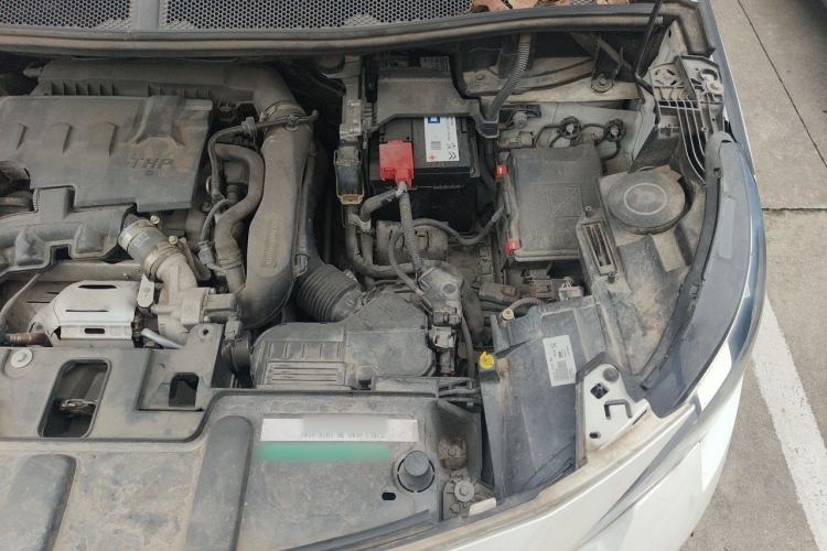 Used Peugeot 4008 2018 350THP Elite Edition Engine Bay Left