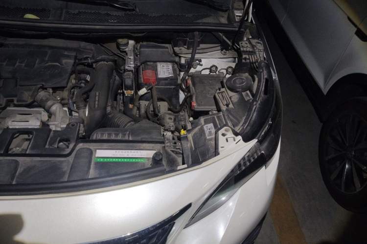 Used Peugeot 4008 2018 350THP Elite Edition Engine Bay Left