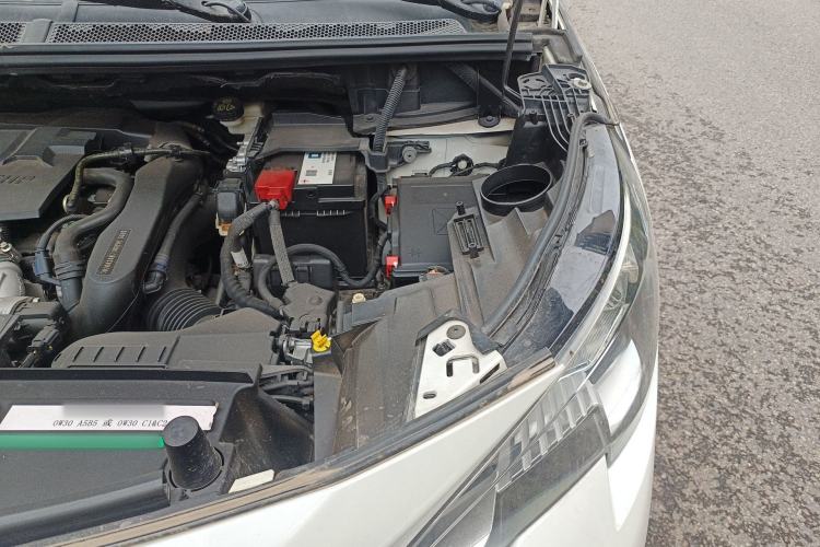 Used Peugeot 4008 2018 350THP Luxury Edition Engine Bay Left