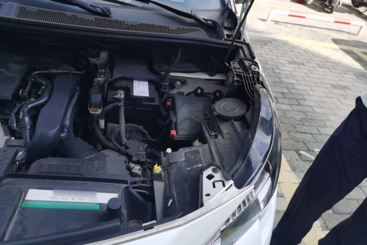 Used Peugeot 4008 2018 350THP Luxury Edition Engine Bay Left