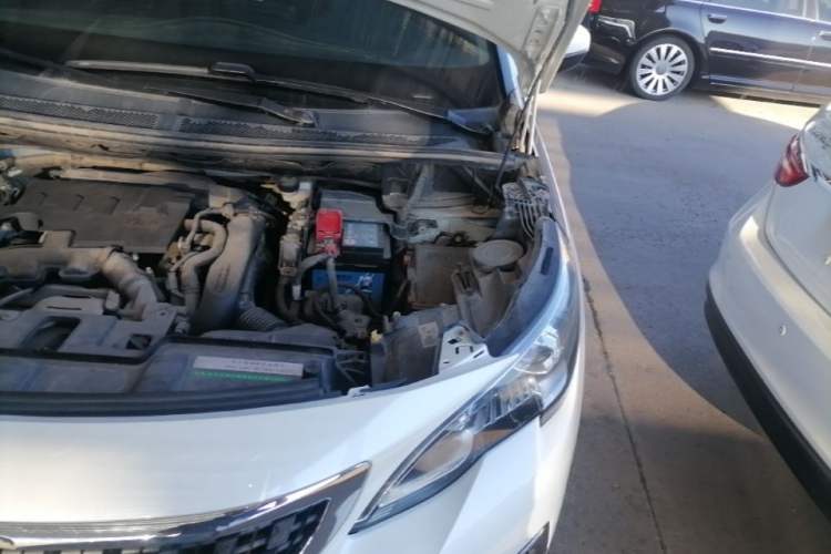 Used Peugeot 4008 2018 350THP Elite Edition Engine Bay Left