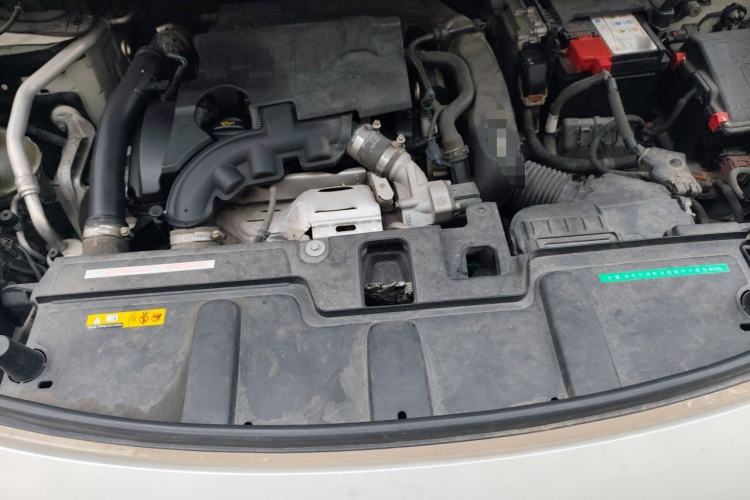 Used Peugeot 4008 2018 350THP Elite Edition Engine Bay