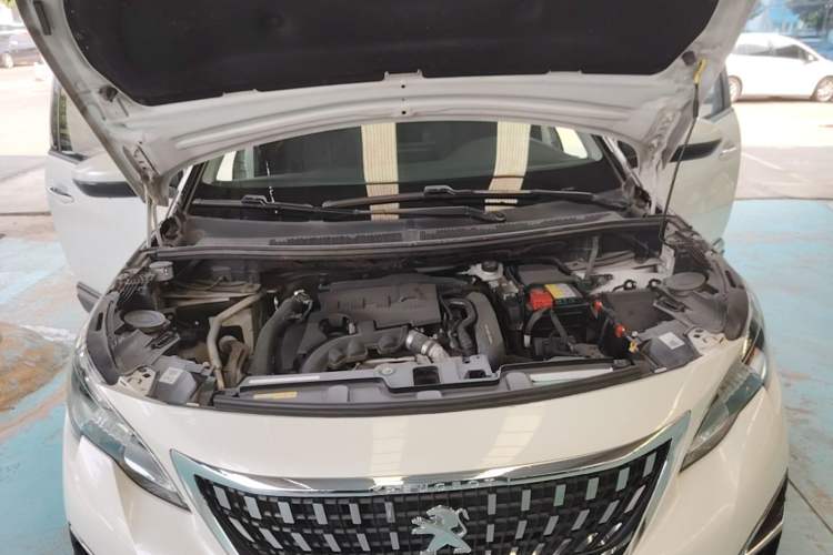 Used Peugeot 4008 2018 350THP Elite Edition Engine Bay