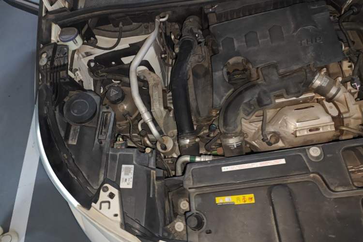 Used Peugeot 4008 2018 350THP Elite Edition Engine Bay Right