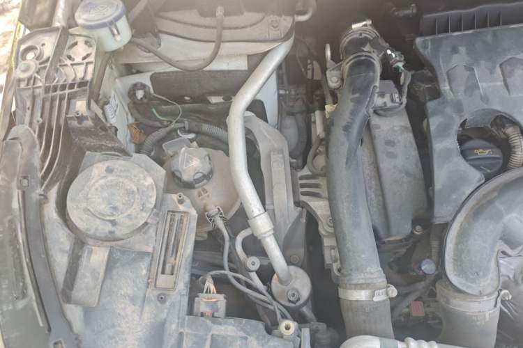 Used Peugeot 4008 2018 350THP Luxury Edition Engine Bay Right