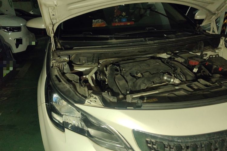 Used Peugeot 4008 2018 350THP Elite Edition Engine Bay Right