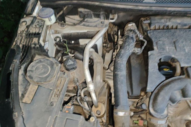 Used Peugeot 4008 2018 350THP Luxury Edition Engine Bay Right