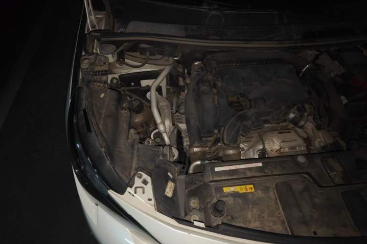 Used Peugeot 4008 2018 350THP Elite Edition Engine Bay Right