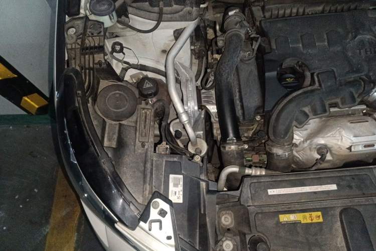 Used Peugeot 4008 2018 350THP Comfort Edition Engine Bay Right