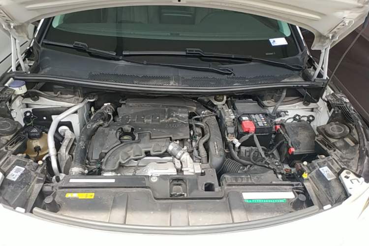 Used Peugeot 4008 2018 350THP Elite Edition Engine Bay