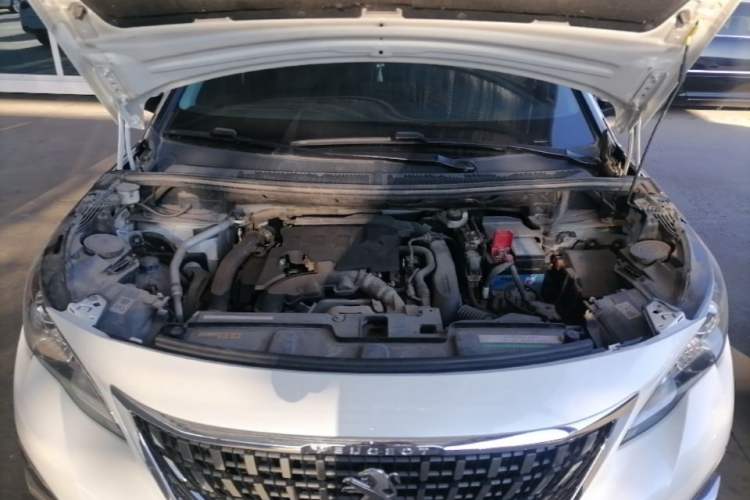 Used Peugeot 4008 2018 350THP Elite Edition Engine Bay