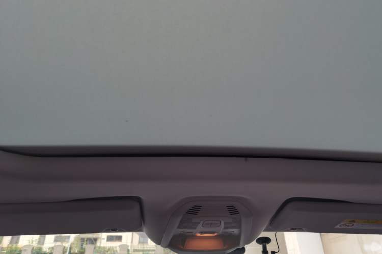 Used Peugeot 4008 2018 350THP Elite Edition Headliner