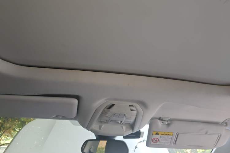 Used Peugeot 4008 2018 350THP Luxury Edition Headliner