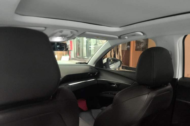 Used Peugeot 4008 2018 350THP Comfort Edition Headliner