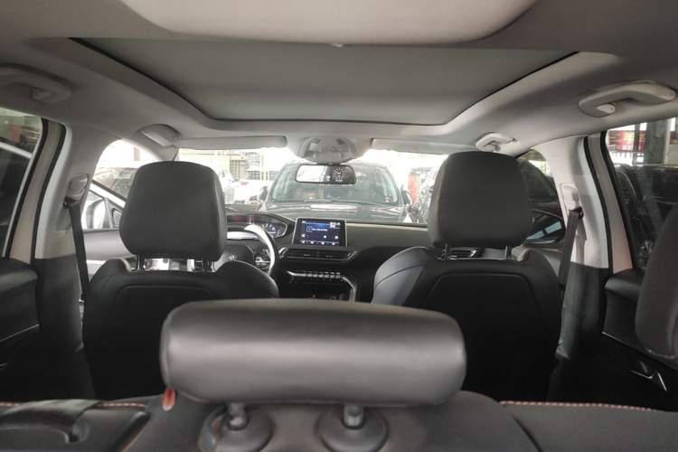 Used Peugeot 4008 2018 350THP Elite Edition Headliner