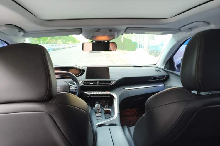 Used Peugeot 4008 2018 350THP Elite Edition Headliner