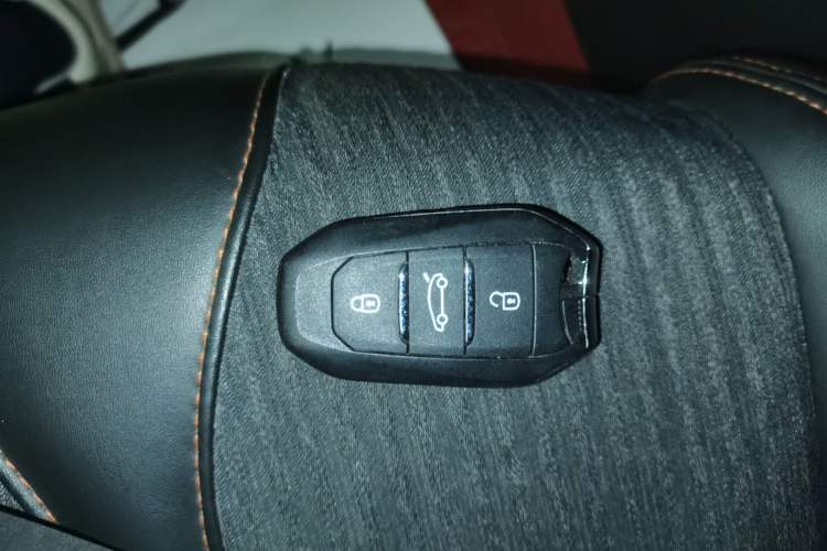 Used Peugeot 4008 2018 350THP Elite Edition Interior 1