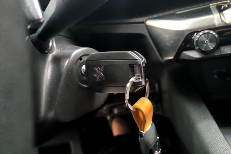 Used Peugeot 4008 2018 350THP Comfort Edition Interior 1