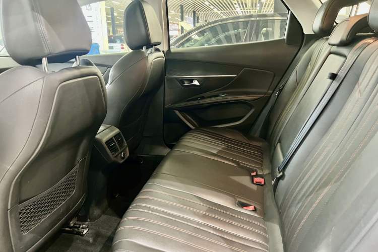 Used Peugeot 4008 2018 350THP Elite Edition Interior 3