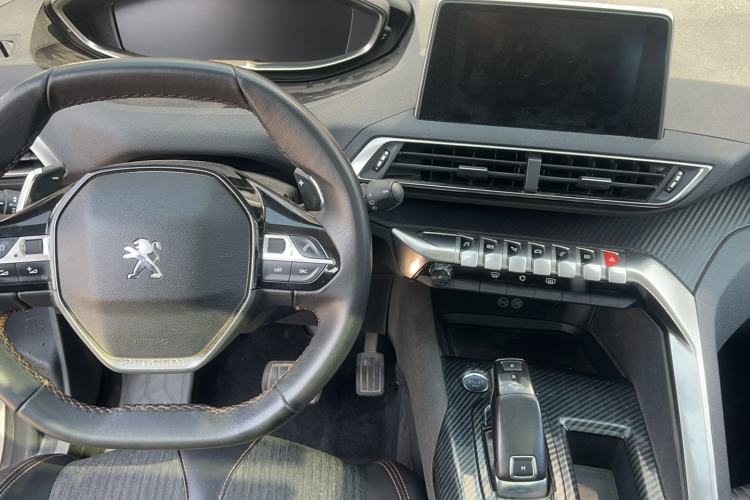Used Peugeot 4008 2018 350THP Elite Edition Interior 3
