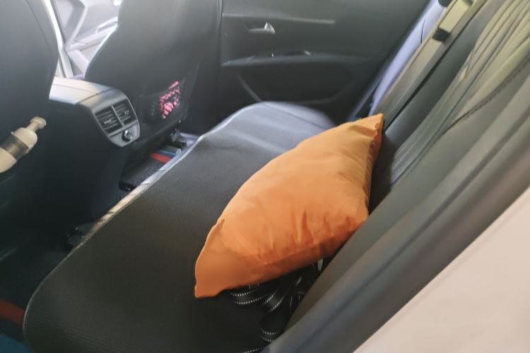Used Peugeot 4008 2018 350THP Luxury Edition Interior 4