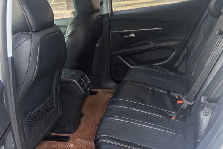 Used Peugeot 4008 2018 350THP Elite Edition Interior 4