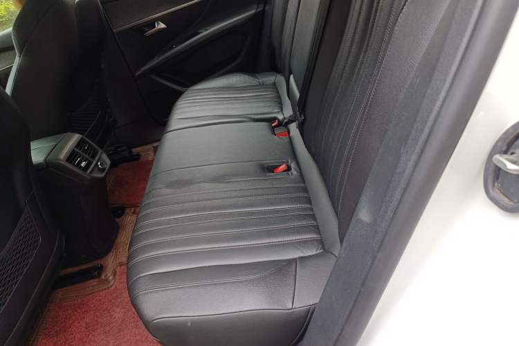 Used Peugeot 4008 2018 350THP Luxury Edition Interior 4