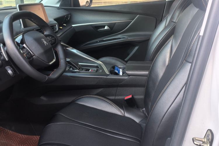 Used Peugeot 4008 2018 350THP Elite Edition Interior 5