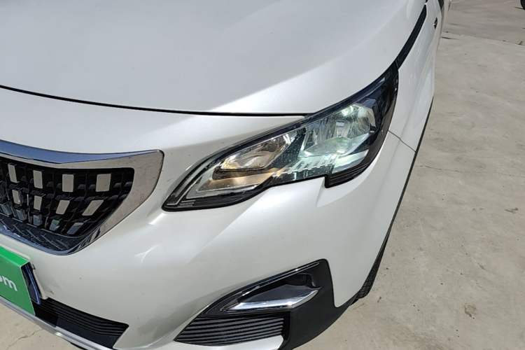 Used Peugeot 4008 2018 380THP Elite Edition Left Front Headlight