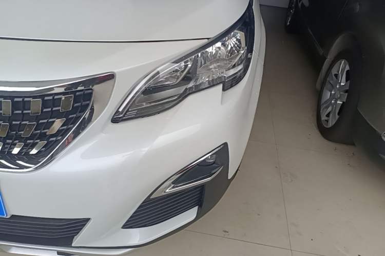 Used Peugeot 4008 2018 350THP Elite Edition Left Front Headlight