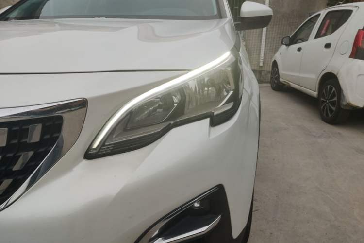 Used Peugeot 4008 2018 350THP Elite Edition Left Front Headlight